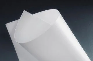 PC FOLIE MAKROFOL DE1-4 010181 BLANC MAT FIN/POLI 172000X1000MM X0,5MM